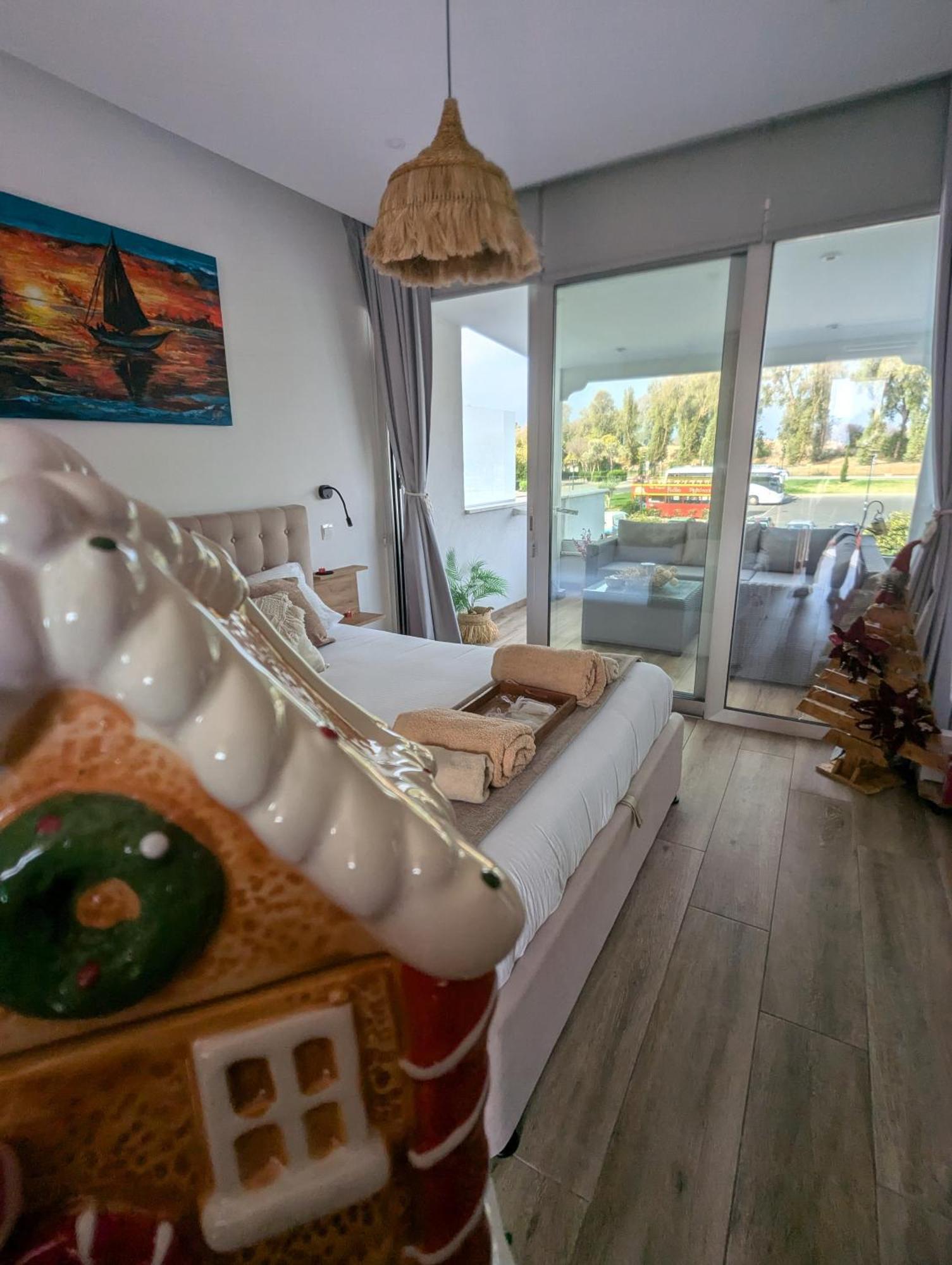 Appartamento Bohemian Rhapsody Paphos Esterno foto